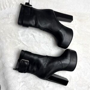 Schutz Aberdeen Buckle Boots